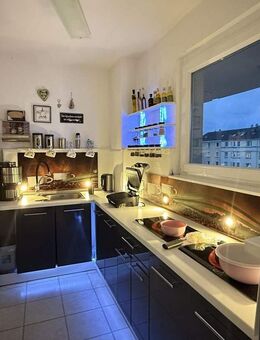 Moderne 2,5-Zimmer-Wohnung in Essen-Holsterhausen - frisch renoviert, neue Fenster und Dach. - Essen