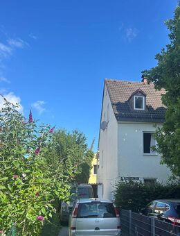 Charmantes 3-Familienhaus mit Potenzial in zentraler Lage von Augsburg-Oberhausen - Augsburg
