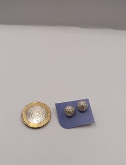 Modeschmuck Ohrringe Ohrstecker Silberfarbe Perlen - Essen
