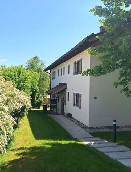 Attraktive 2-Zimmer-Wohnung in Rimsting - mit Terrasse, Garage & Hobbyraum - Rimsting