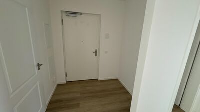 Renovierte 3-Raumwohnung im EG mit Terrasse