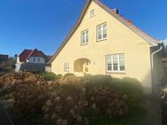 Repräsentatives Zuhause mit hübschem Garten in ruhiger Lage - Schleswig