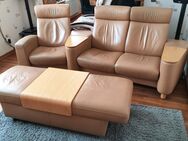 Couch Stressless Echtleder 3 Sitze + 1 Sessel mit Hocker und Erhöhung - Herne