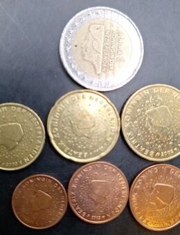 Niederlande Euro-Satz 7 Münzen Euro auch 0,02 und 0,01 Euro mit Königin Beatrix - Essen