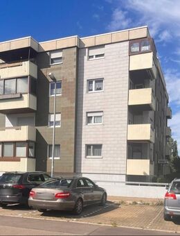 Waiblingen "Korber Höhe": Gut geschnittene 4-Zimmer-Wohnung in der obersten Etage! - Waiblingen
