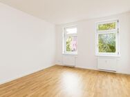 Passt wie angegossen: Schöne 2-Zimmer-Wohnung im sanierten Altbau - Leipzig