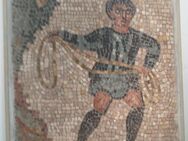 Mosaikbild Motiv Gladiator 3. Jahrhundert aus der Scuala di Mosaici Ravenna - Mannheim
