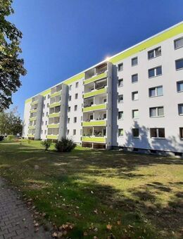 Ruhige 3-Raumwohnung mit Balkon und Blick ins Grüne - Kolkwitz