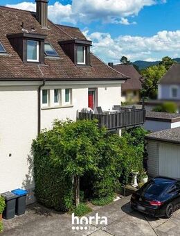 Schönes MFH (teilw. saniert) mit Garten und Doppelgarage in Rielasingen-Worblingen - Rielasingen-Worblingen