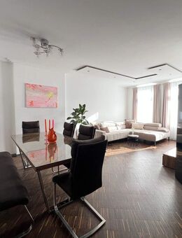 Modernisierter Altbaucharme: Exklusive 3-Zimmer-Wohnung in beliebter Lage in Nürnberg-Veilhof - Nürnberg
