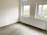 Ihr neues Zuhause in Oststeinbek! Schicke, frisch renovierte 2-Zimmer-Wohnung mit Küchenzeile! (Seniorenwohnanlage) - Oststeinbek