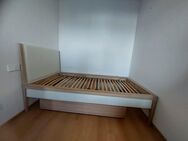 Hochwertiges Einzelbett aus Holz mit Lattenrost – Bett vom Schrei - Überlingen Zentrum