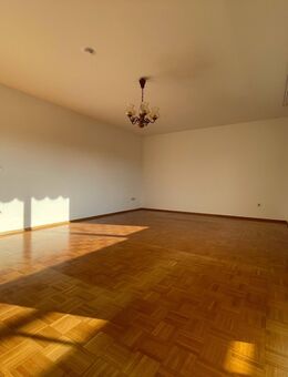 Helle 3-Zimmer-Wohnung mit Balkon in Markt Schwaben! - Markt Schwaben