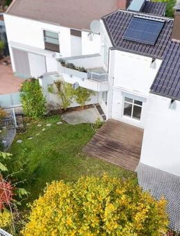 Wiesbaden Georgenborn! Wohnen mit Wow-Effekt! 6 Zimmer, Wellness-Bereich, Doppel-TG, nicer Garten! - Schlangenbad