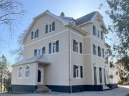 Zu Mieten: Landhausvilla auf großem Parkgrundstück - Starnberg