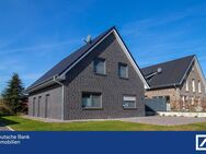 Echtes Neubau-Schmuckstück in guter Lage von Remels: Niedrigenergiehaus - Uplengen