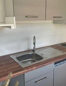 Erste eigene Wohnung mit moderner EBK - Oschersleben (Bode)