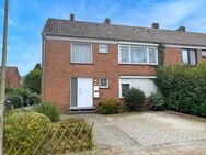 Attraktives Immobilienangebot: Vermietetes Reihenendhaus mit Gartenfläche in Nordhorn - Nordhorn