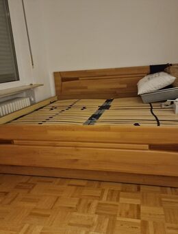 200x200 Bett und eine Latte. - Frankfurt (Main) Niedereschbach