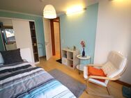 Ideal für Studenten und Berufsanfänger, bezahlbare 3-Zi. Wo. im Altbau Bockenheim/Rödelheimer Ldstr. + EBK + Parkett. - Frankfurt (Main)