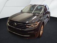 VW Tiguan, Life 110kW Life, Jahr 2021 - Schleusingen