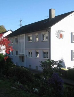 ZWEI-ZIMMER-WOHNUNG MIT TERRASSE ZWISCHEN LÜDENSCHEID UND ALTENA - Altena