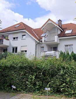 Kesselsdorf - provisionsfrei: exklusive 2 Zimmer-Wohnung mit Balkon und Tiefgarage - Wilsdruff