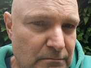 Junge, schlanke Frau für Beziehung gesucht - Leipzig Südwest