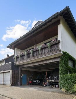 Ewersbach: Großzügiges Ein- bis Zweifamilienhaus mit traumhafter Sonnenterasse - Dietzhölztal