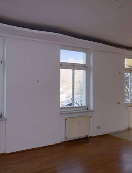 Lichtdurchflutete, offen gestaltete Wohnung mit Doppelgarage - Greiz