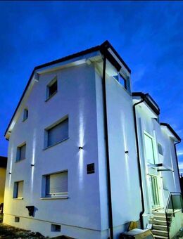 Neues Einfamilienhaus (Doppelhaushälfte) mit 6 Zimmern in Stutensee - Stutensee