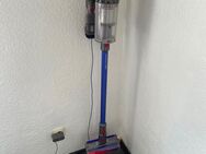 Dyson V11 absolute Akku Staubsauger mit Zubehör - Gelsenkirchen Buer