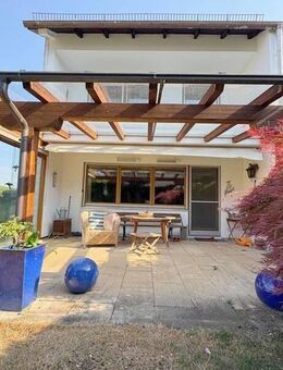 Sehr gepflegtes Reiheneckhaus mit erweitertem Baurecht auf ca. 600qm großem SW-Grundstück in Siegertsbrunn - Höhenkirchen-Siegertsbrunn