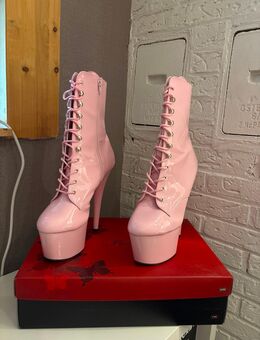 Pole Dance High Heels 42 neu in OVP - Großefehn