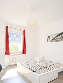 Zentral gelegene helle 2-Zimmer-Wohnung - Düsseldorf