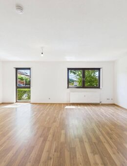 Renovierte 3,5-Zimmer Wohnung mit Außenstellplatz in Hohenstange - Tamm