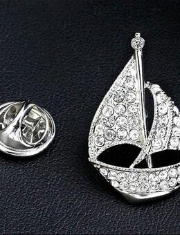 ☝️☝️☝️ Brosche, Pin, Abzeichen: Segelboot, Strass, Maritim,NEU ⭐⭐⭐⭐⭐ - Gersthofen