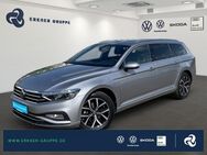 VW Passat Variant, 2.0 TDI Elegance STNDHZ, Jahr 2022 - Fürstenwalde (Spree)