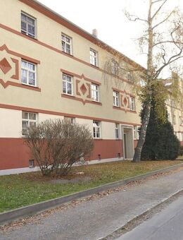 Schicke 2-Zimmer-Wohnung mit Loggia idyllisch im Grünen gelegen in Dresden-Tolkewitz! - Dresden