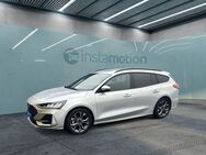 Ford Focus, 1.0 EcoBoost Hybrid ST-LINE, Jahr 2023 - München