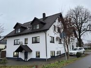 Moderne 5 Zimmer Maisonette Wohnung - Eggolsheim