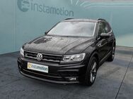 VW Tiguan, 2.0 TDI Comfortline R-LINE, Jahr 2020 - München