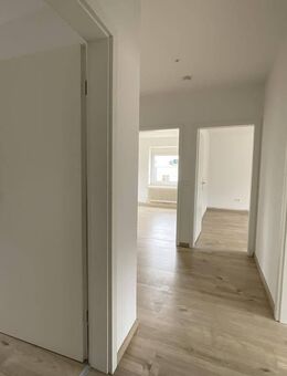 Zentrumsnahe 3-Zimmer-Wohnung mit Balkon in Emden-Borsum! - Emden
