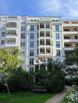 EXKLUSIV & MÖBLIERT mit Tiefgarage: 2-Zi. Whg. ZENTRAL in Berlin MITTE | Balkon + Lift + EBK +.. - Berlin