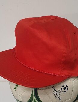 Basecap - Rot - Klettverschluss - 100% Baumwolle - Bis 69 CM Umfang - Berlin Reinickendorf