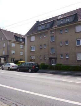 Frisch Sanierte 2 Zimmer Wohnung in Solingen ab sofort verfügbar - Solingen (Klingenstadt)