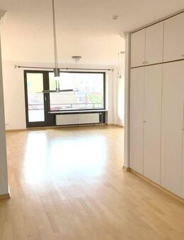 Gepflegte 3 Zimmer-Wohnung in Hamburg Rissen - Hamburg
