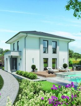 Wunderschönes Familienhaus in bester Südlage BIEN-ZENKER - Ihrlerstein