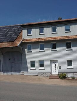 Charmantes Bauernhaus mit viel Platz für Mensch und Tier - Simmersfeld
