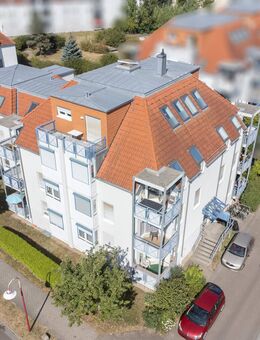 BEZUGSFREI AB 01.07.2025 // Charmante 2-Raum-Wohnung mit Balkon & TG-Stpl. in Leipzig-Wiederitzsch - Leipzig